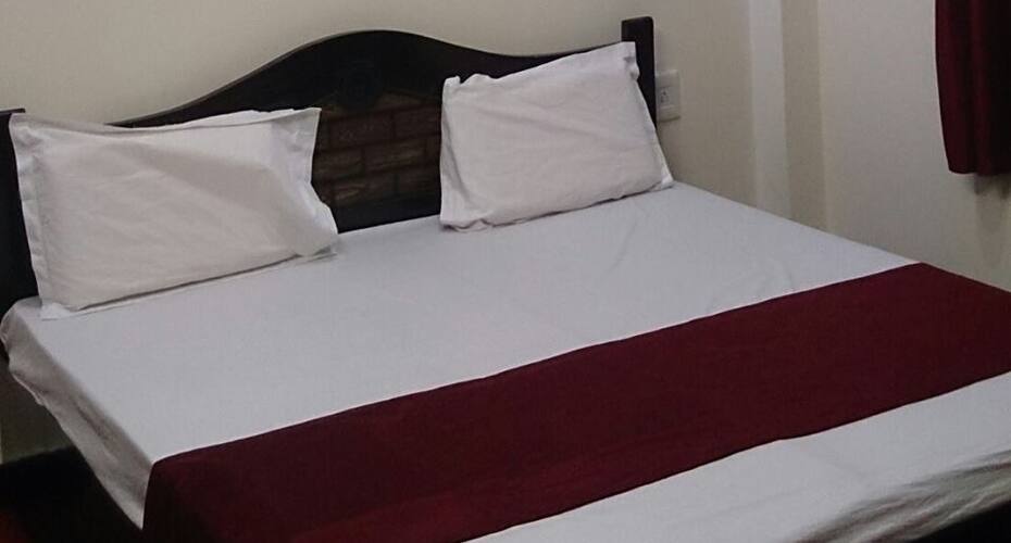 The Castle Bed & Breakfast, New Delhi 5